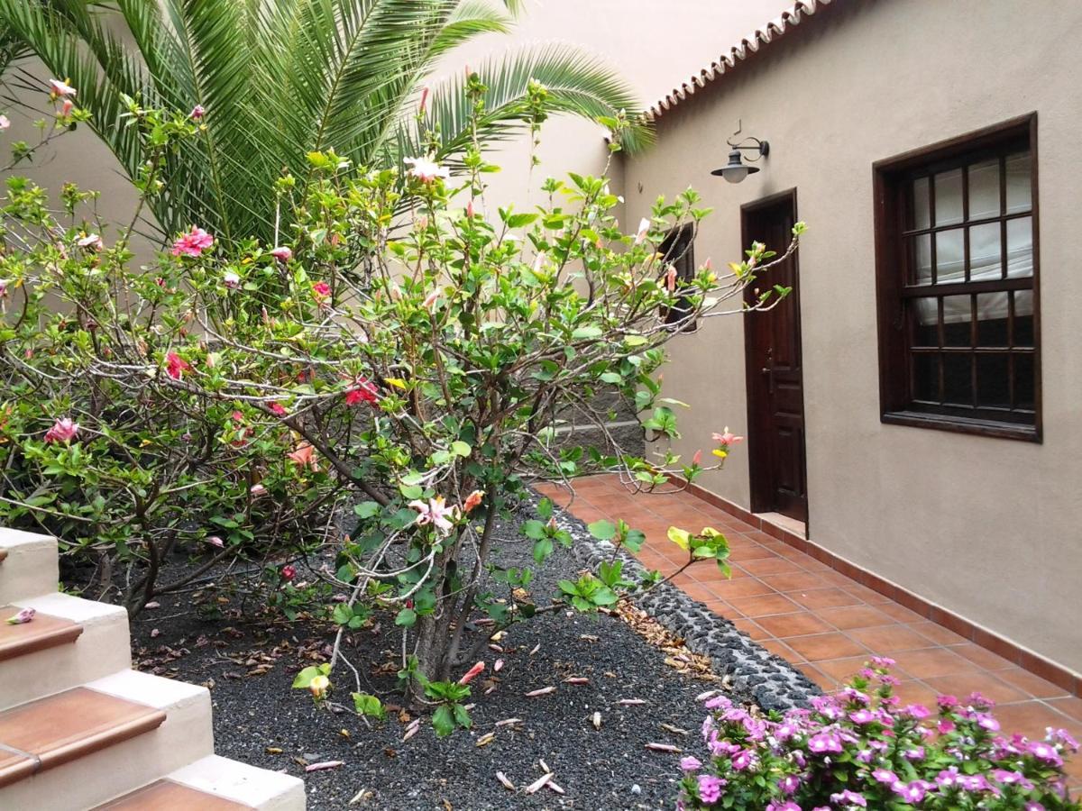 La Muralla Apartamentos Puerto De Naos Kültér fotó